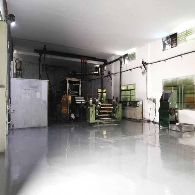 Η διακόσμηση εργαστηρίου παραγωγής PVC ολοκληρώθηκε